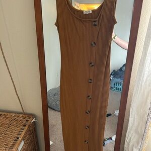 Heart Hips Tan Button-Front Midi Dress